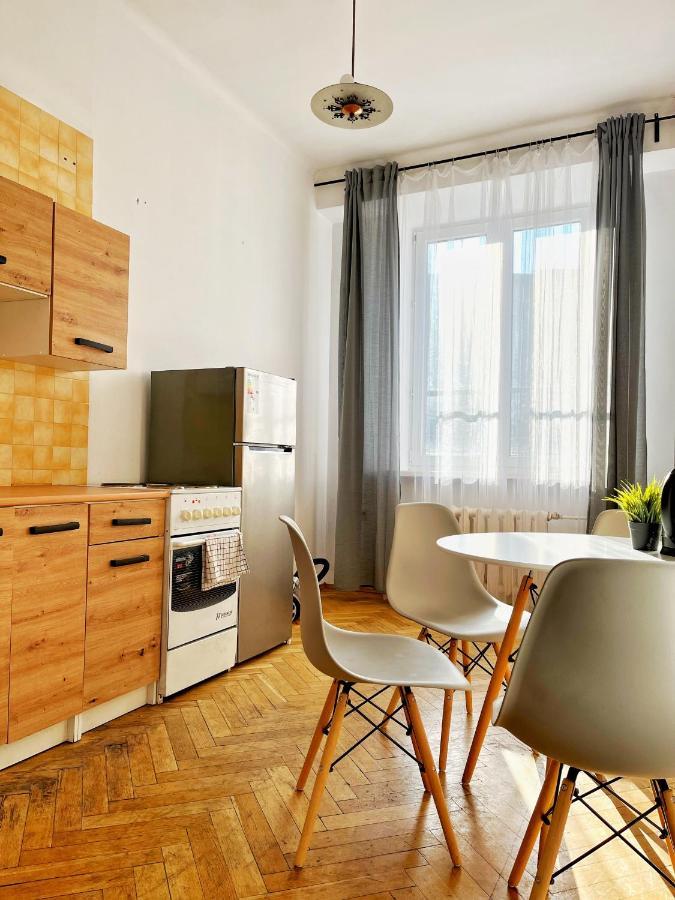 Nice Room In City Centre Краков Экстерьер фото